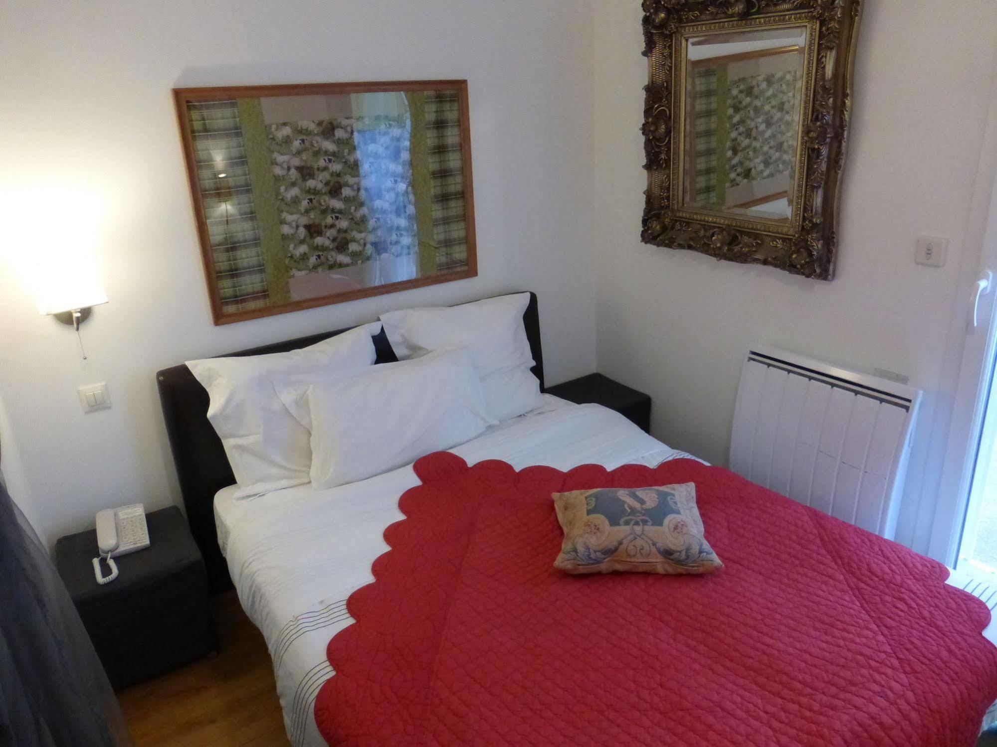 Logis Hotel La Villa Boucicaut Chalon-sur-Saone Exterior photo