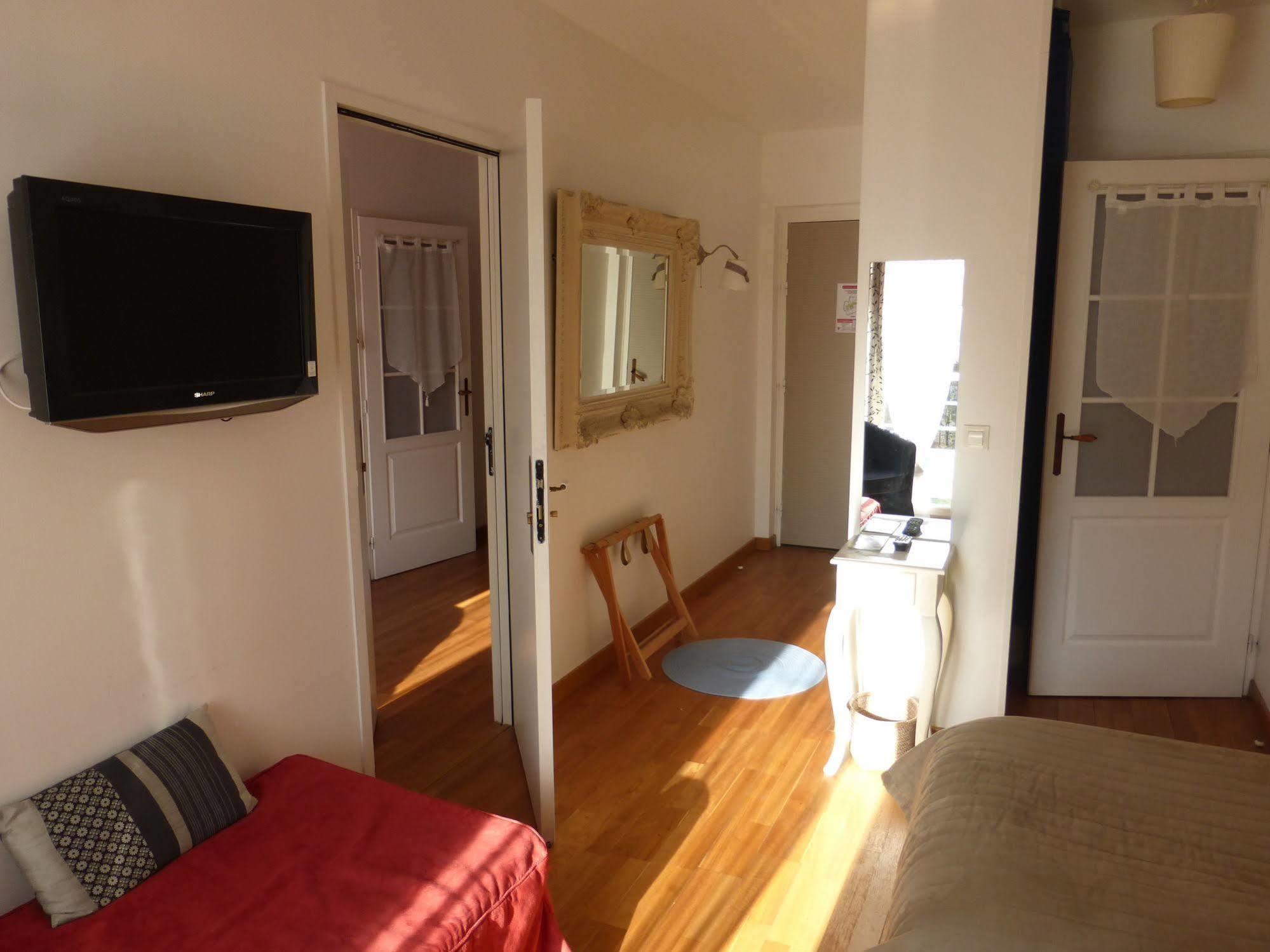 Logis Hotel La Villa Boucicaut Chalon-sur-Saone Exterior photo